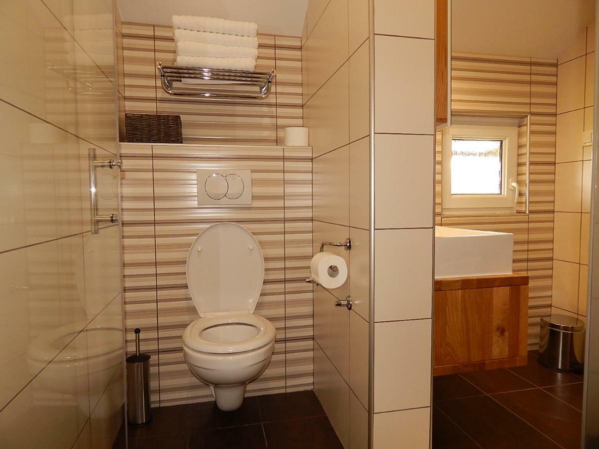 Studio apartman Lakasa Rakovica Esterno foto